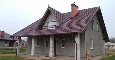 Maison dans Vialikija Radvanicy, Bélarus