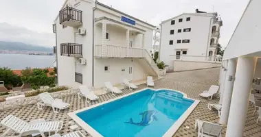 Hotel 327 m² in Trau, Kroatien