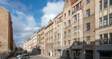 Квартира 3 комнаты в Рига, Латвия