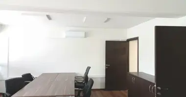 Pomieszczenie biurowe 110 m² w Limassol, Cypr