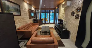 Maison de ville 2 chambres dans Koinoteta Parekklesias, Chypre