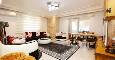 Квартира 3 комнаты в Аланья, Турция
