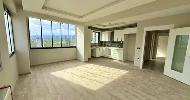 Apartamento 3 habitaciones en Mezitli, Turquía