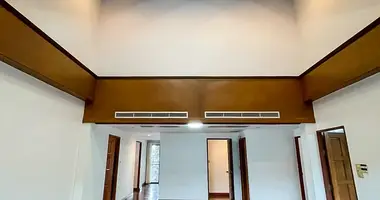 Apartamento independiente Piso independiente 3 habitaciones en Chaophraya Surasak, Tailandia