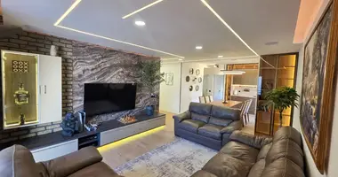 Mieszkanie 3 pokoi w Becici, Czarnogóra