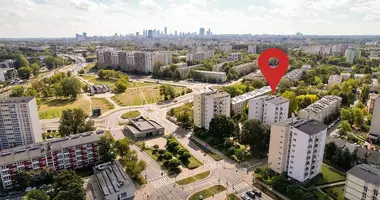 Квартира 2 комнаты в Варшава, Польша