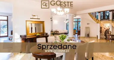 8 room house in Smolice, Poland