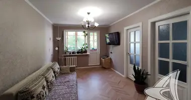 Apartamento 3 habitaciones en Muchaviecki sielski Saviet, Belarús