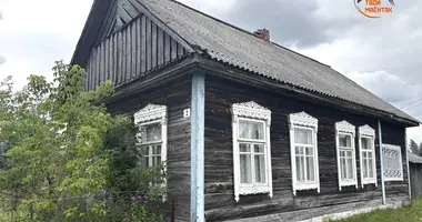 House in Vialikija Cucavicy, Belarus