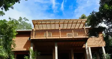 Haus 3 Schlafzimmer in Roatan, Honduras