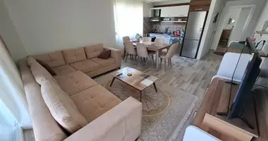 2 bedroom apartment in Mahmutlar, Turkey