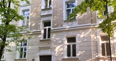 Квартира 3 комнаты в Краков, Польша