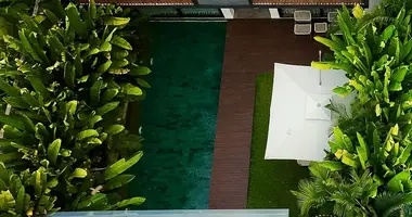 Haus 4 Schlafzimmer in Canggu, Indonesien