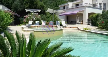 Villa 10 chambres dans Palih boraca, Monténégro