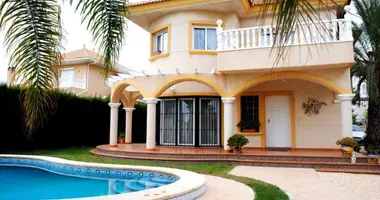 Villa 3 bedrooms in Orihuela, Spain