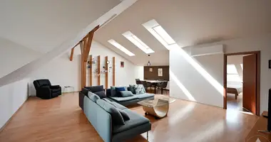 Apartamento 3 habitaciones en Riga, Letonia