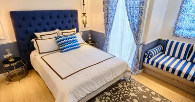 Estudio en Ban Na Chom Thian, Tailandia