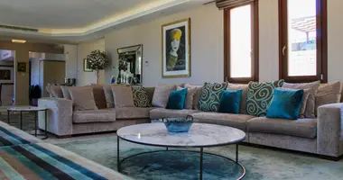 5 bedroom apartment in Kouklia, Cyprus