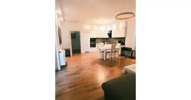 2 bedroom apartment in Tirana Municipality, Albania