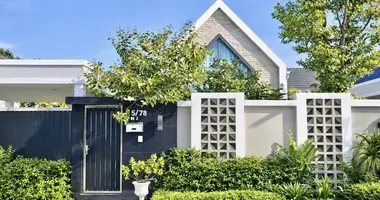 Villa 3 bedrooms in Pattaya City, Thailand