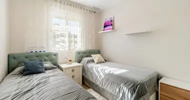 Mieszkanie 2 pokoi w Torrevieja, Hiszpania