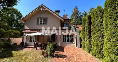 Casa 4 habitaciones en Jurmala, Letonia