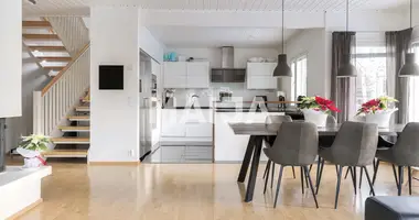 Дом 6 комнат в Helsinki sub region, Финляндия