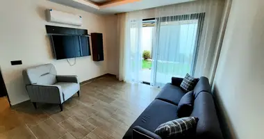 1 bedroom apartment in Mahmutlar, Turkey
