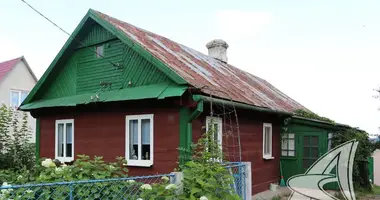 Casa en Carnaucycki sielski Saviet, Belarús