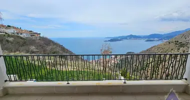 Mieszkanie 3 pokoi w Sveti Stefan, Czarnogóra