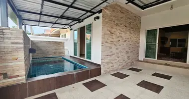 Maison 2 chambres dans Pattaya, Thaïlande