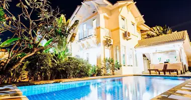 Casa 4 habitaciones en Pattaya City, Tailandia