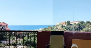 4 bedroom apartment in Fuengirola, Spain