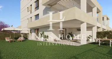 Mieszkanie 3 pokoi w Estepona, Hiszpania