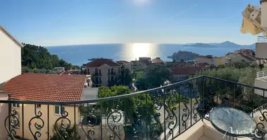 4 bedroom apartment in Budva, Montenegro