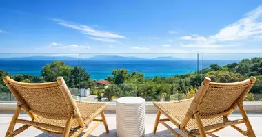 Villa 3 rooms in Paliouri, Greece