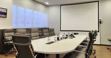 Office 1 372 m² in Moscow, Russia