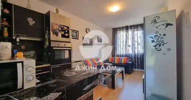 Apartamento 3 habitaciones en Nesebar, Bulgaria