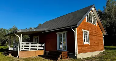Haus in Astrosycki sielski Saviet, Belarus