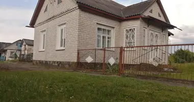 Casa en Tracciakouski sielski Saviet, Belarús