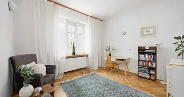 1 room apartment in Warsaw, Poland