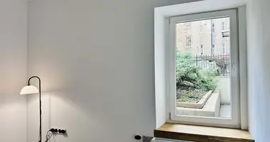 Квартира 2 комнаты в Познань, Польша