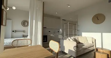 Квартира 1 комната в Варшава, Польша