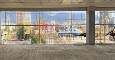 1 bedroom apartment in Tirana Municipality, Albania