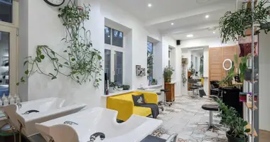Коммерческое помещение 75 м² в Рига, Латвия