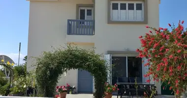 2 bedroom house in Pervolia, Cyprus