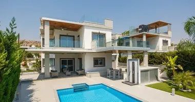 Apartamento 4 habitaciones en Agios Tychonas, Chipre