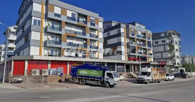 1 bedroom apartment in Konyaalti, Turkey