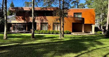 Casa 7 habitaciones en Jurmala, Letonia