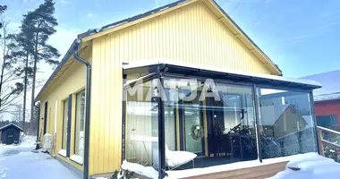 Casa 4 habitaciones en Helsinki sub region, Finlandia